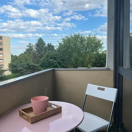 Modern'habitat Apartment *