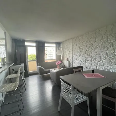 Apartment Modern'habitat